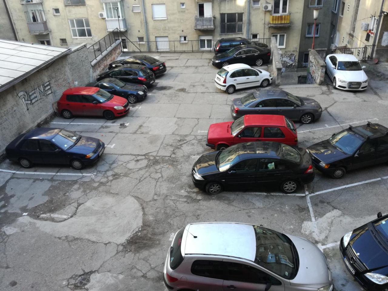 贝尔格莱德By The Park Free Parking公寓 外观 照片